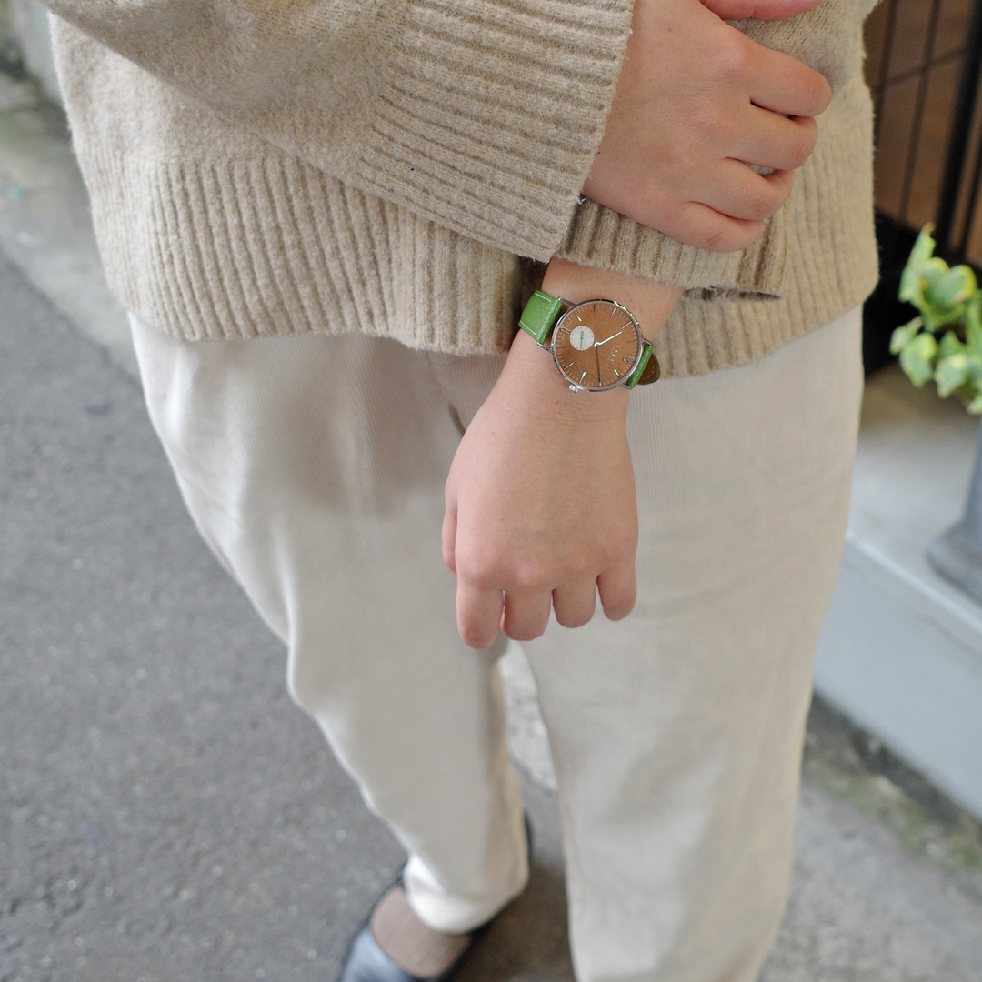 knot 腕時計　ノット　さくらピンク　限定品 Maker's Watch Knotと石川県の株式会社谷口がコラボレーション